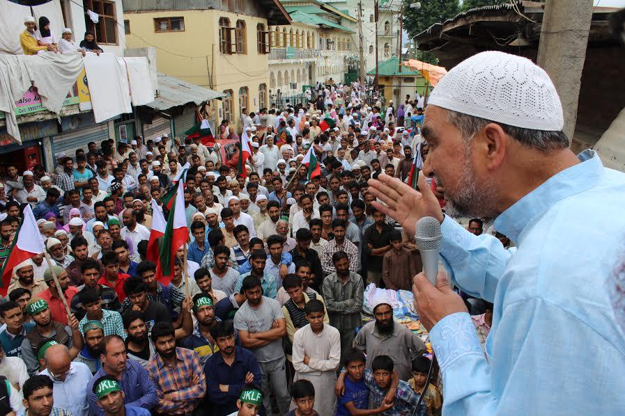 Kashmir have lost faith in dialogue institution: Malik